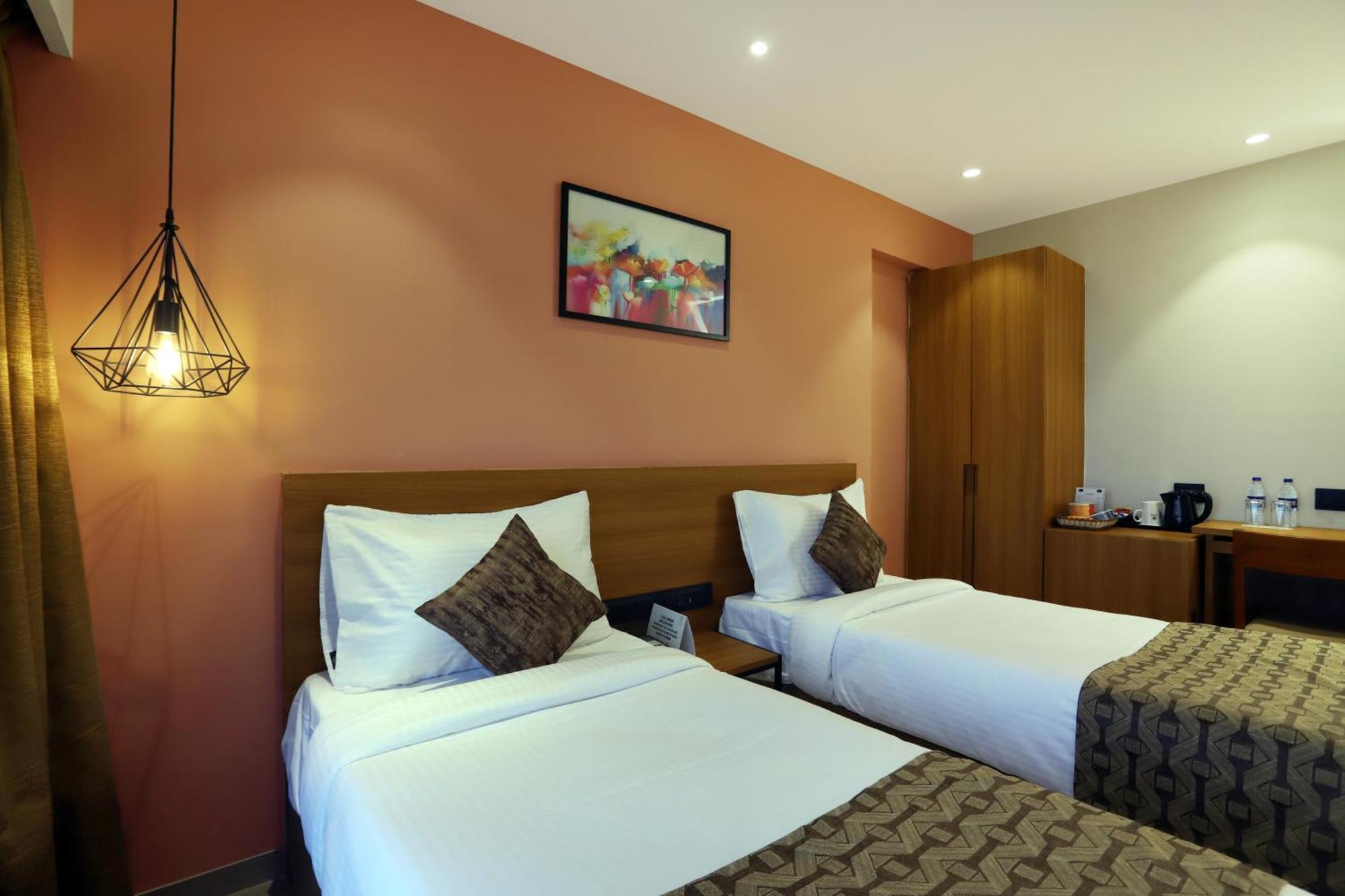 Aralia - A Business Hotel, Midc Andheri East ムンバイ エクステリア 写真