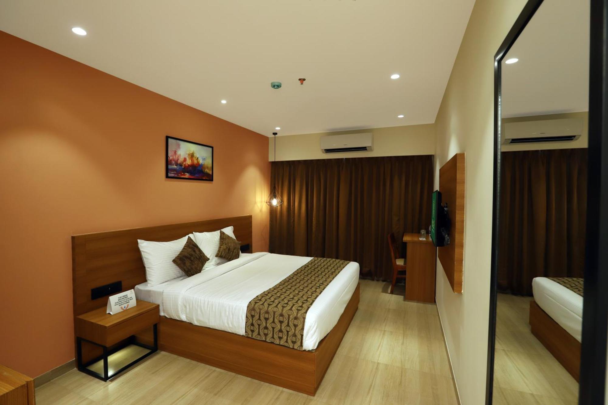 Aralia - A Business Hotel, Midc Andheri East ムンバイ エクステリア 写真